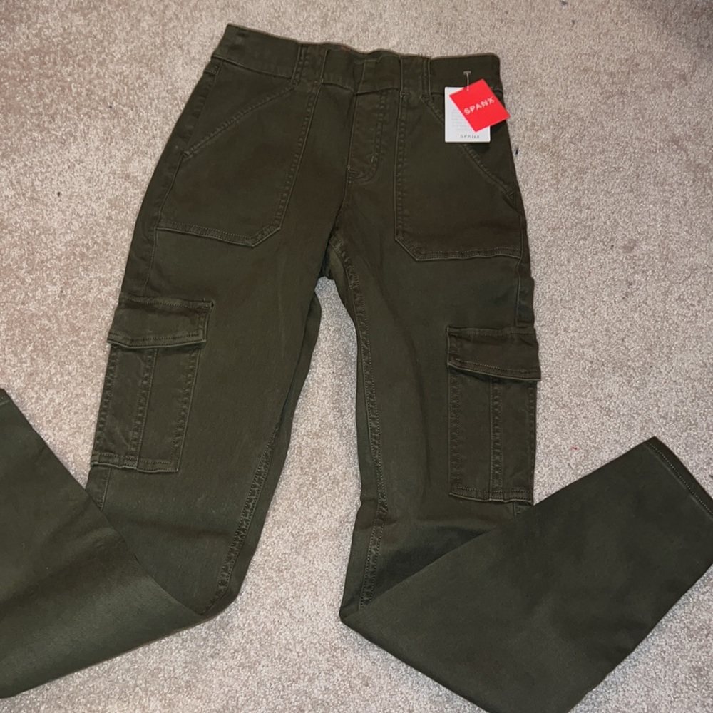 NWT SPANX “Darkened Olive” Stretch Twill Ankle Cargo
